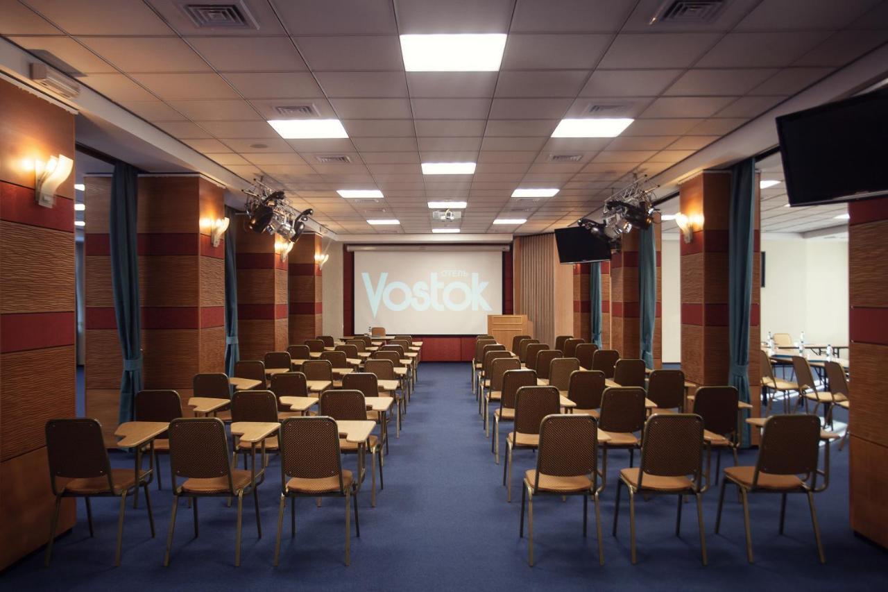 Vostok Hotel Тюмень Екстер'єр фото