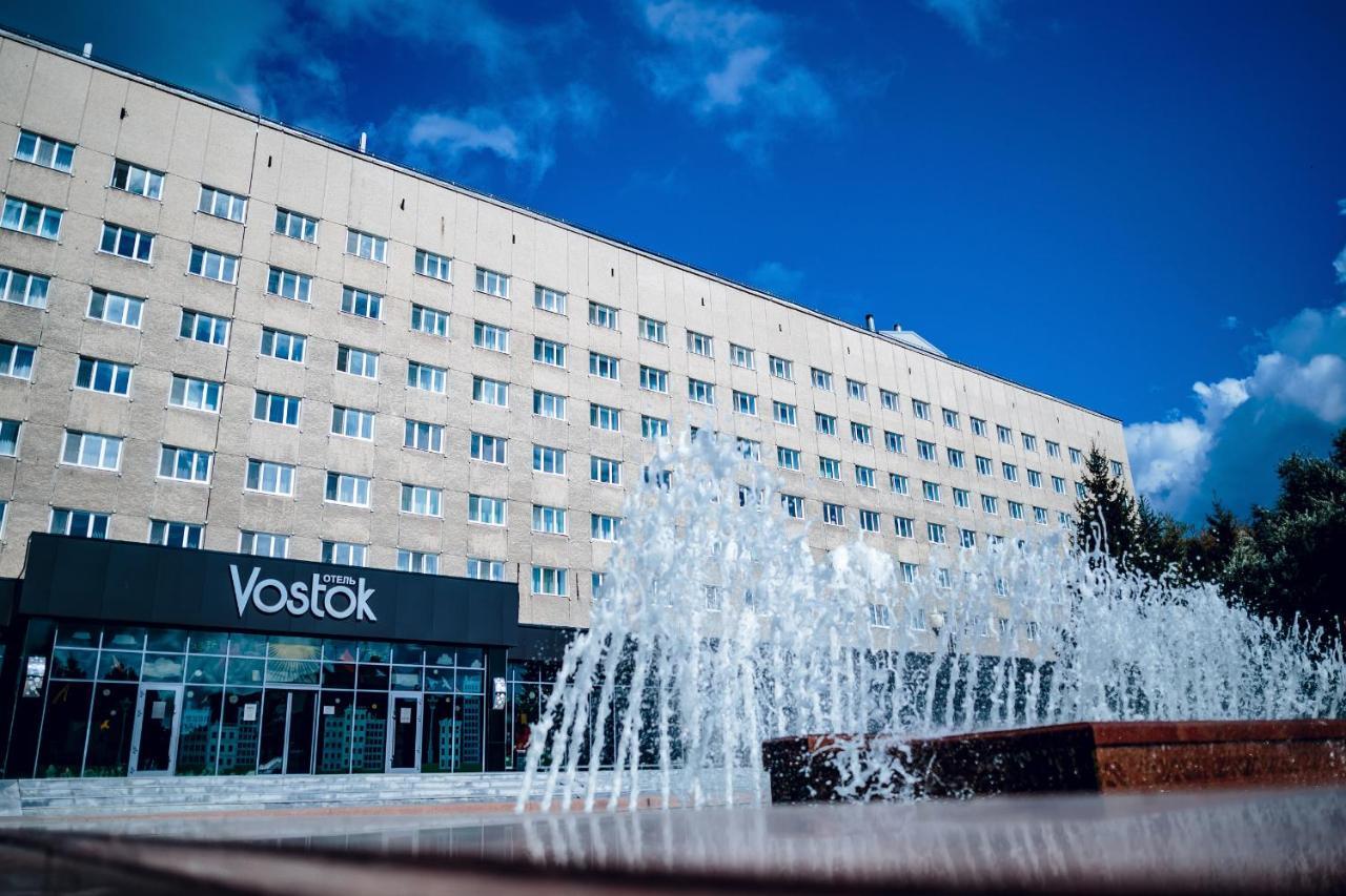 Vostok Hotel Тюмень Екстер'єр фото